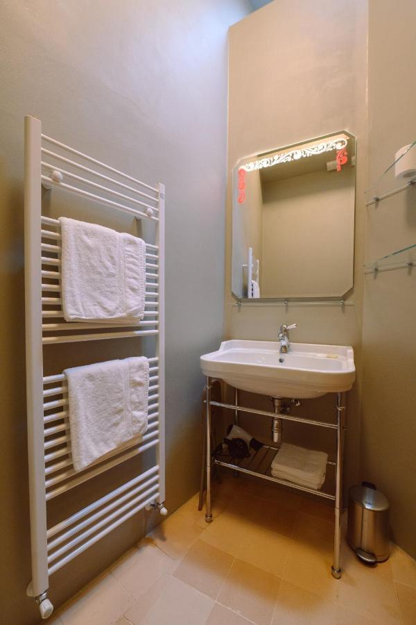 Palazzo Froussard B&B And Living Lucca Exterior foto