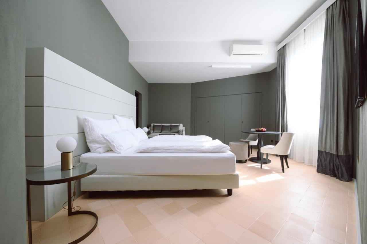 Palazzo Froussard B&B And Living Lucca Exterior foto